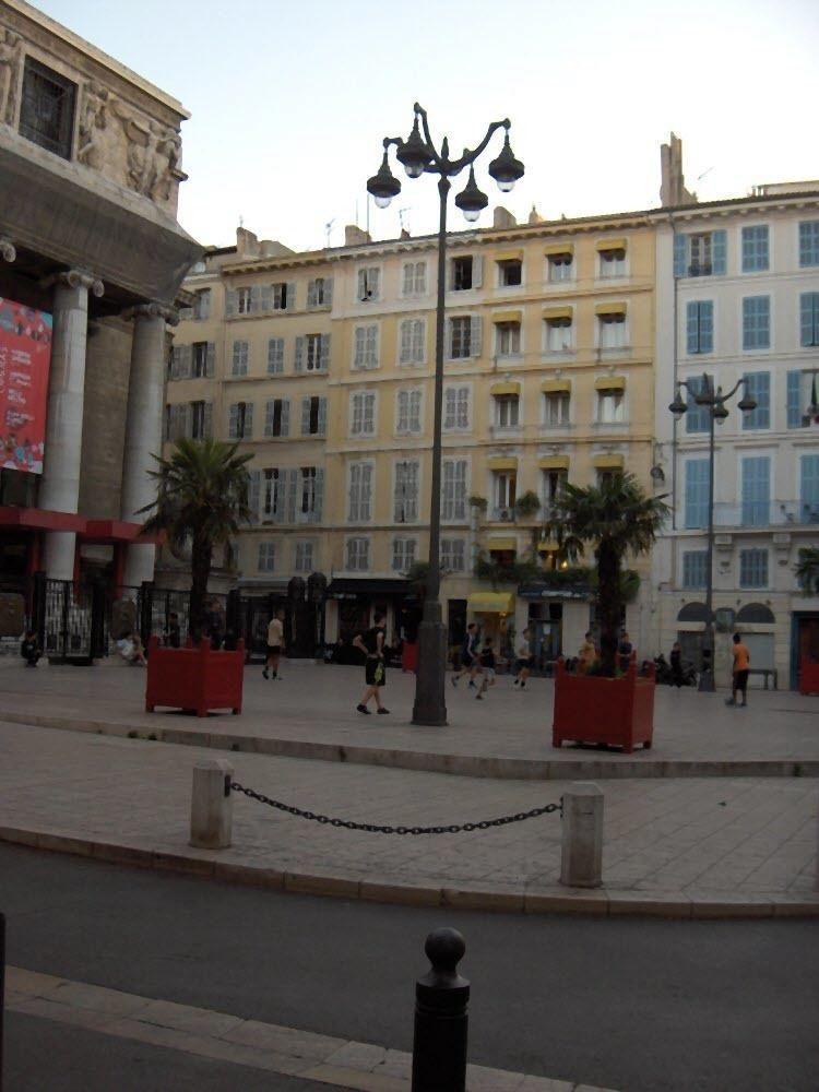 Hotel Relax Marseille Luaran gambar