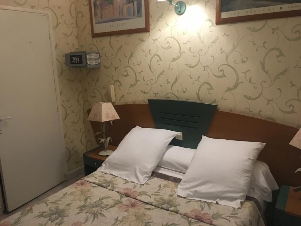 Hotel Relax Marseille Luaran gambar