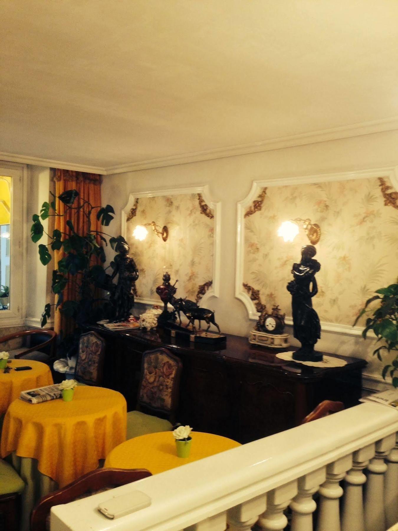 Hotel Relax Marseille Luaran gambar